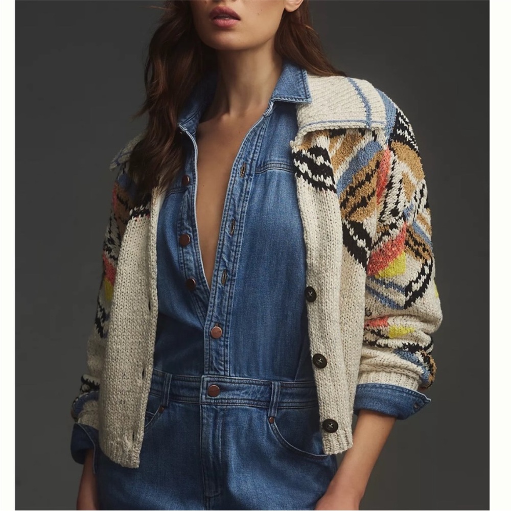 Colorful Patterned Knit Cardigan